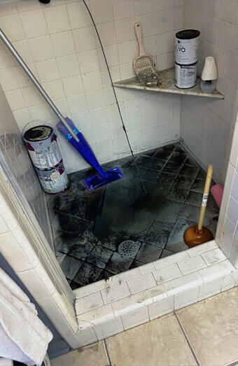 https://plumbercraigie.com.au/uploads/2025/06/blocked-drains-781929.jpg