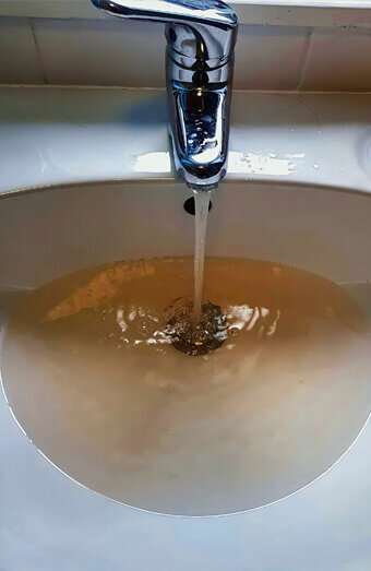 https://plumbercraigie.com.au/uploads/2025/06/blocked-drains-905984.jpg