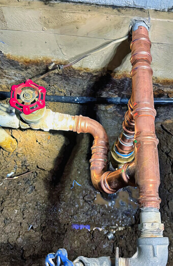 https://plumbercraigie.com.au/uploads/2025/06/emergency-plumbing-826583.jpg